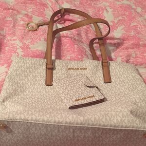 Michael Kors Cream and Tan Tote Bag With Matching Wallet EUC